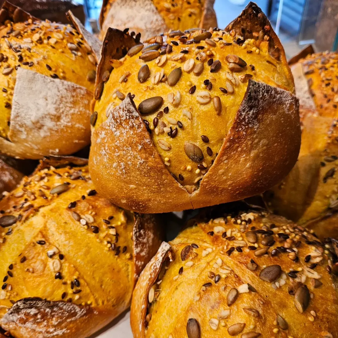 Bènes aux graines de courge dorées
